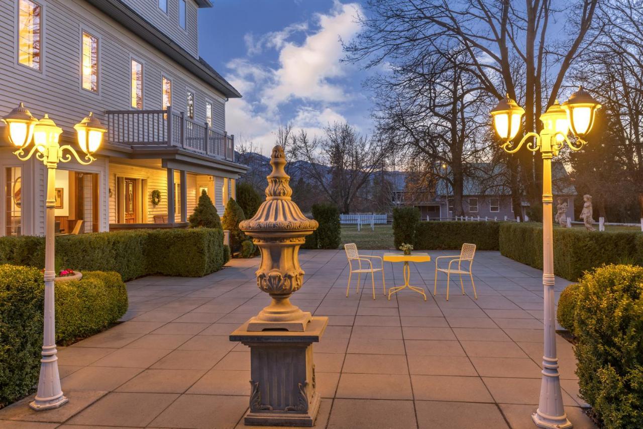 Gardenview Estate Bed And Breakfast Kettle Falls Экстерьер фото